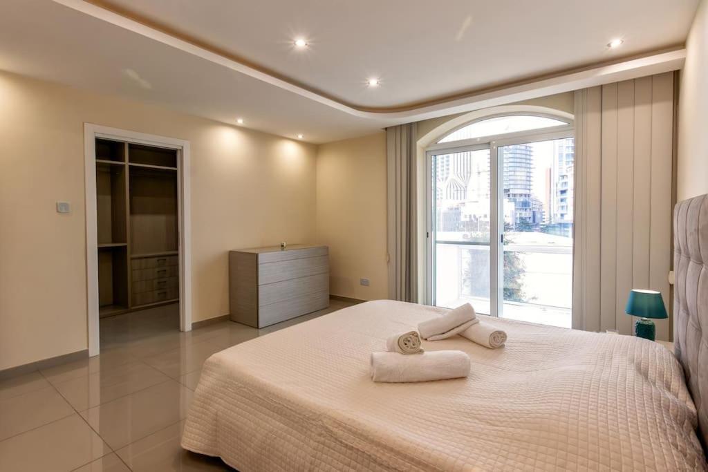 Modern 3 Bedroom Apartment Close To Paceville And Beach Is-Swieqi Eksteriør bilde